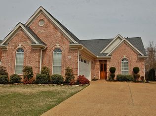 2710 Graystone Dr, Southaven, MS 38671