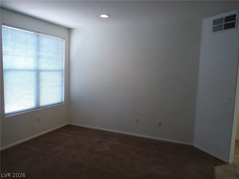 5855 Valley Dr #2030 — Photo 6