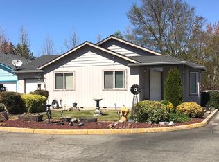 1962 SW Betty Ln, Grants Pass, OR 97526