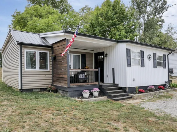 2755 Chautauqua Blvd, Millersport, OH 43046