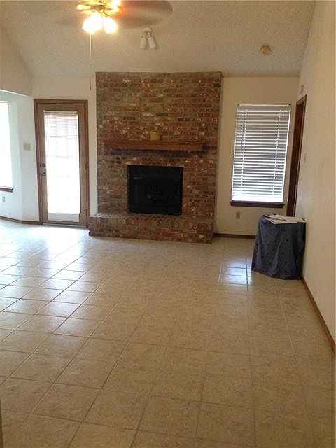 1st image of 1003 Cresswell Dr