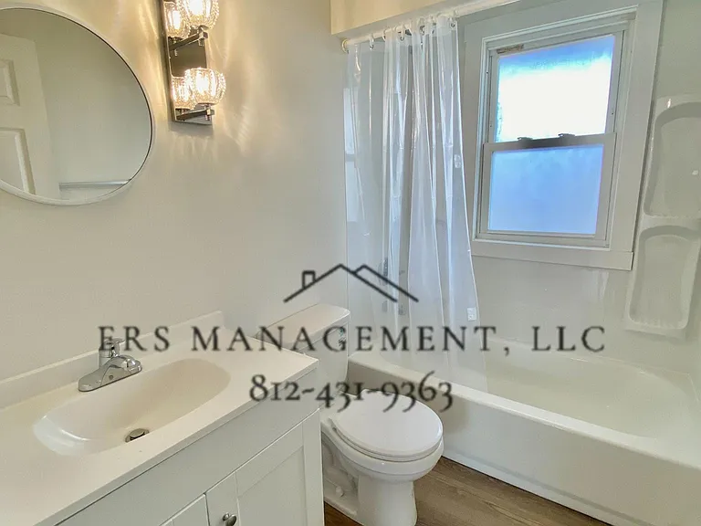 1422 Adams Ave #B — Photo 6