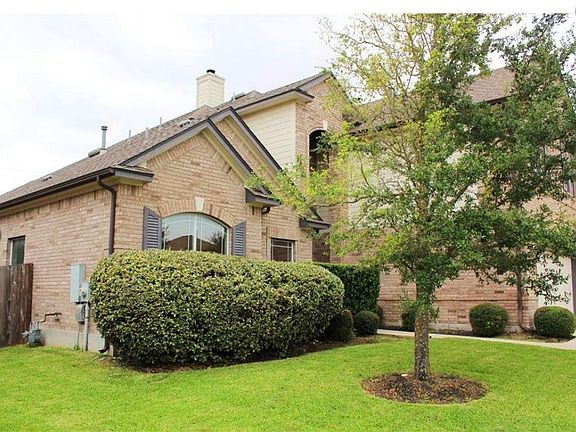2nd image of 19500 Sangremon Way