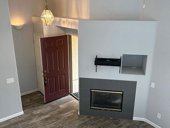 4th image of 10284 Wateridge Cir Unit 244