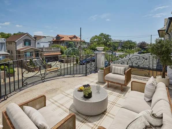 1068 82nd Street image 14 of 24