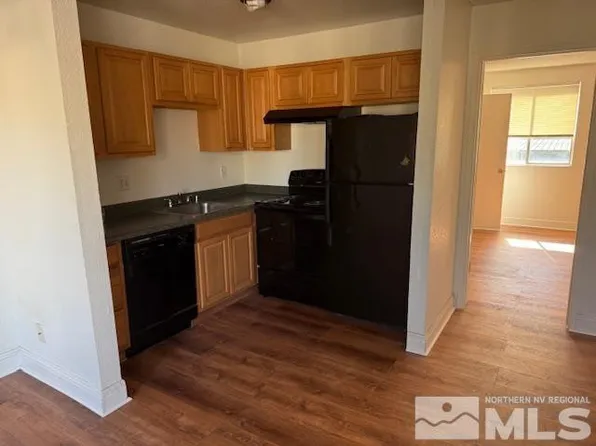 175 E Grove St APT 42, Reno, NV 89502