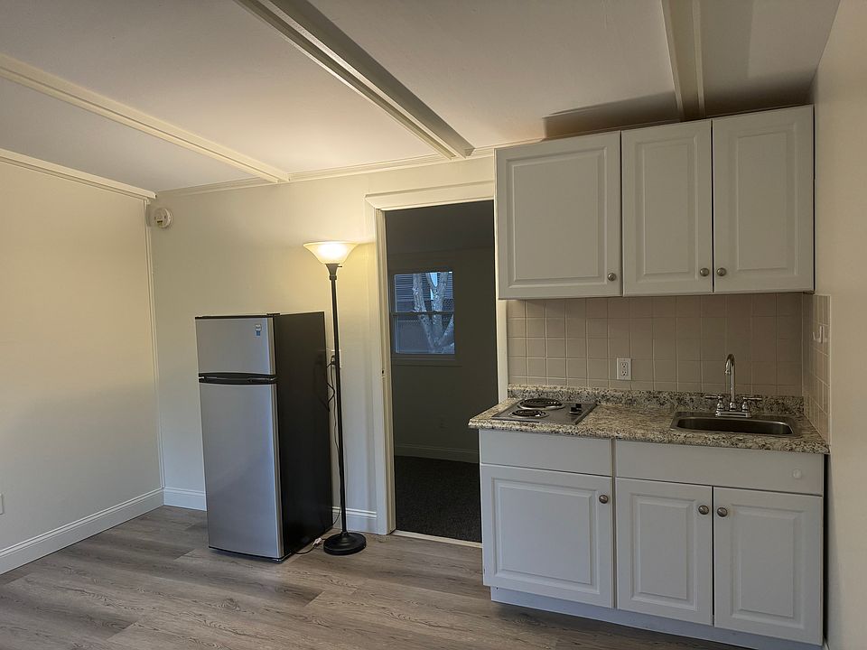 1st image of 2 Melvin Ave #6