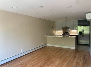 24-61 28th St #3AA, Astoria, NY 11102