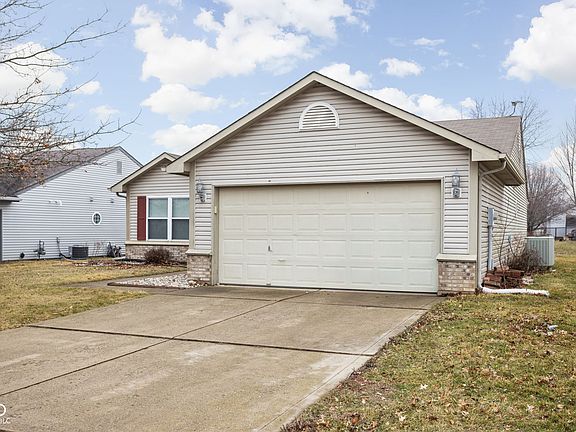 3rd image of 4011 Highland Springs Dr