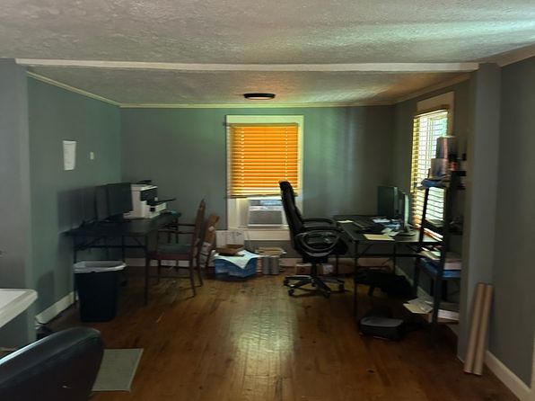 150 Smith St, Elk Park, NC 28622