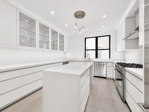 5th image of 251 W 89th St APT 4F