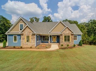 110 Quitman Pt, Chesnee, SC 29323