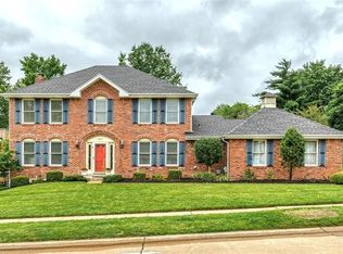 15311 Doverfield Ct, Chesterfield, MO