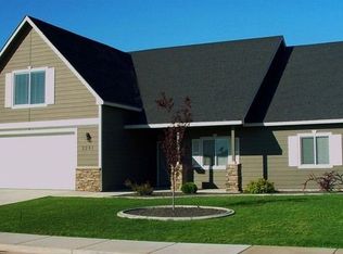 2205 Capella Ct, West Richland, WA 99353