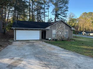 5352 Woodbin Dr, Norcross, GA 30093