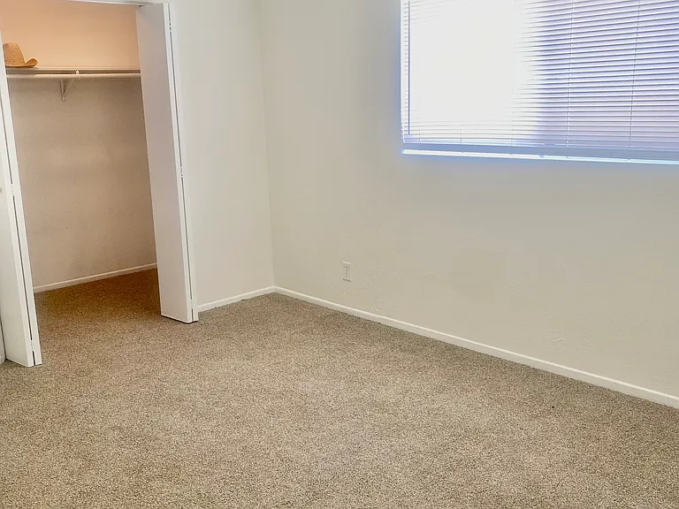 44200 Kingtree Ave #27 — Photo 25