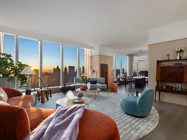 252 South St #77-J, New York, NY 10002