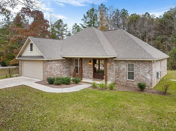 202 Whistlers Way, Hattiesburg, MS 39402