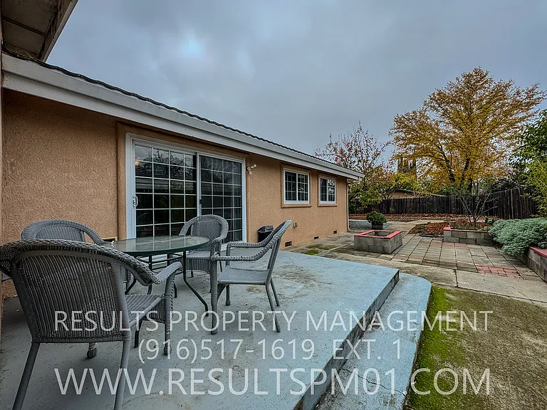 5636 Butano Way — Photo 30