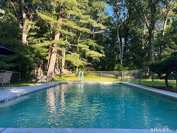 2nd image of 202 Fox Ridge Road
