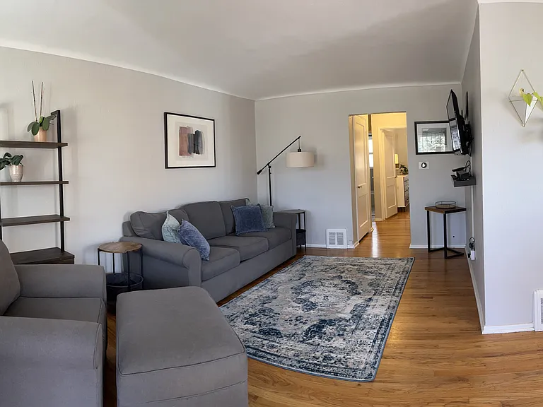 1219 Krameria St — Photo 3