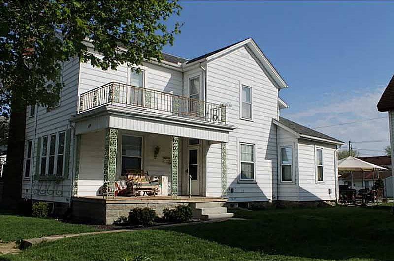 1st image of 34 Euclid St #40