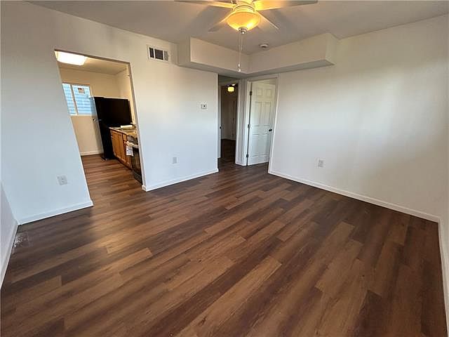 1st image of 3318 Broadway St #2