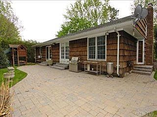 2nd image of 21 Canterbury Ln