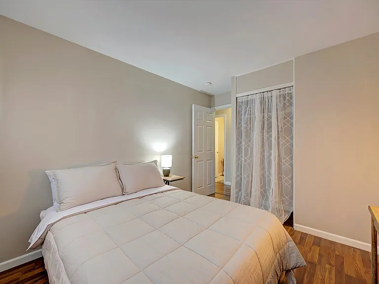 3515 N Stoneycrest Rd — Photo 4
