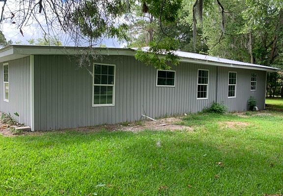 3rd image of 262 SE Andrew Park Dr