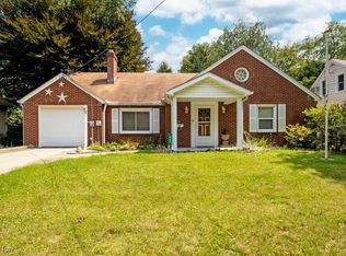 862 S Vine St, Orrville, OH 44667