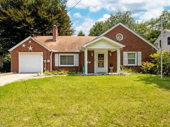 862 S Vine St, Orrville, OH 44667