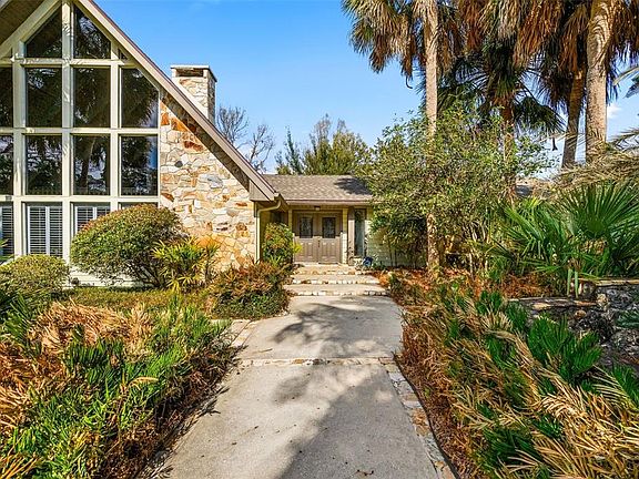 4th image of 6519 SW 37th Way