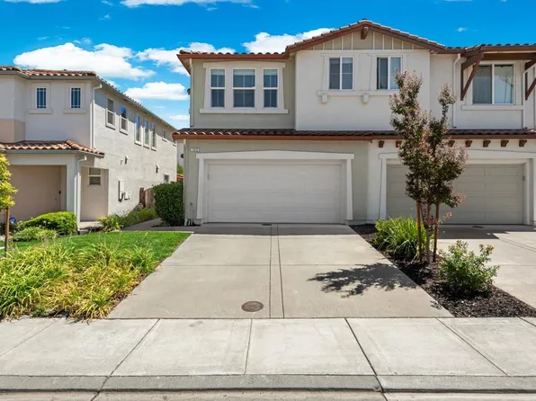 1013 Portofino Avenue, Vacaville, CA 95687