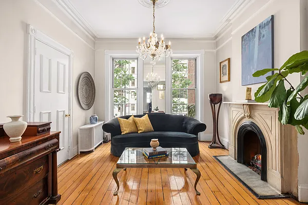 Sold by Douglas Elliman | media 6