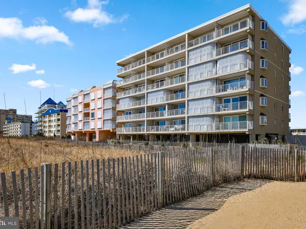 6109 Atlantic Ave Unit 404, Ocean City, MD 21842