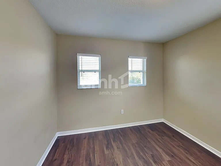 12110 Fern Haven Ave — Photo 17