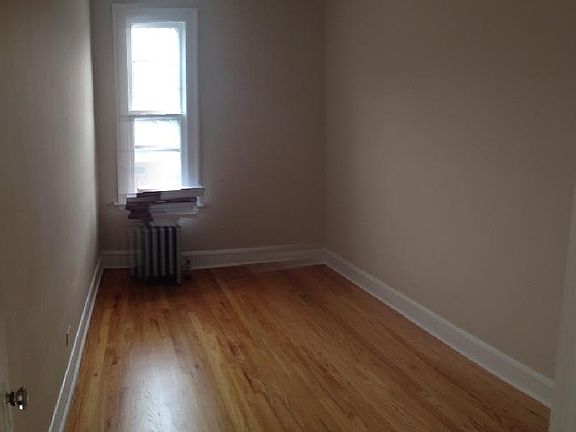 4th image of 5436 W Montrose Ave APT 2