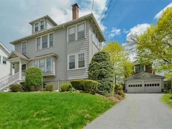 93 Slade St #93, Belmont, MA 02478
