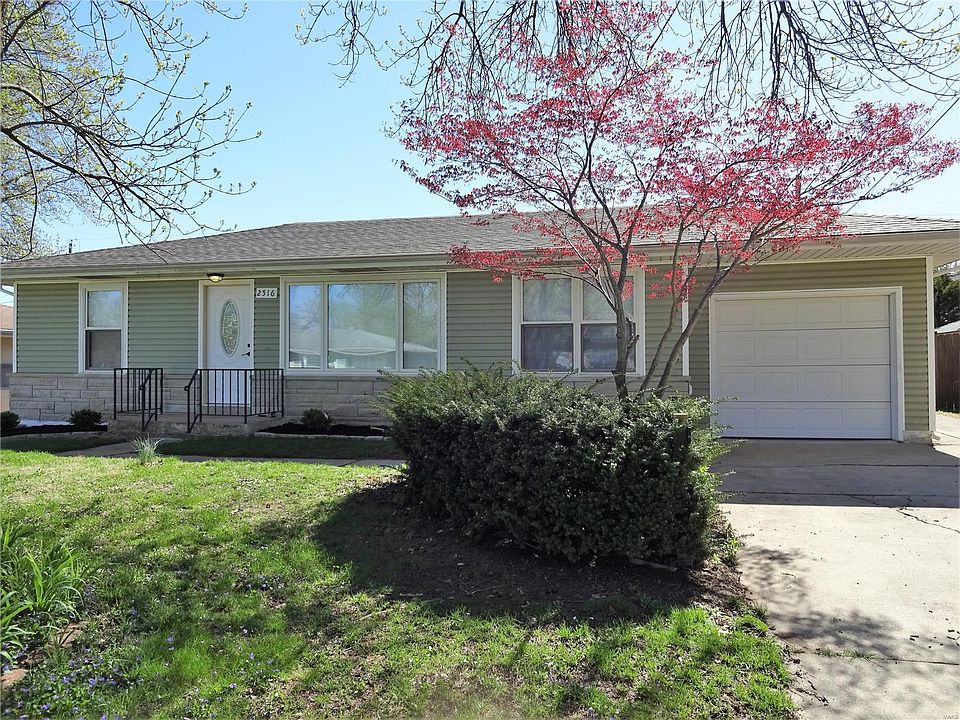 1st image of 2516 Banister Dr