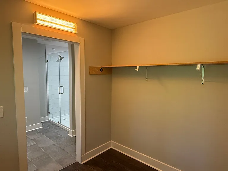 200 Sherwood Dr — Photo 12