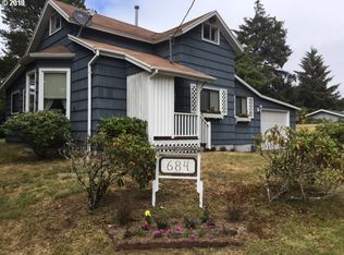 684 B St, Gearhart, OR 97138