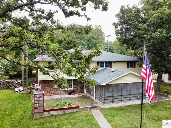 26543 Santa Barbara Dr, Edwards, MO 65326