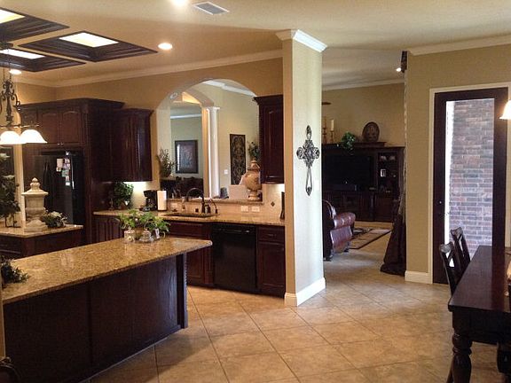 2nd image of 6305 Haywood Dr
