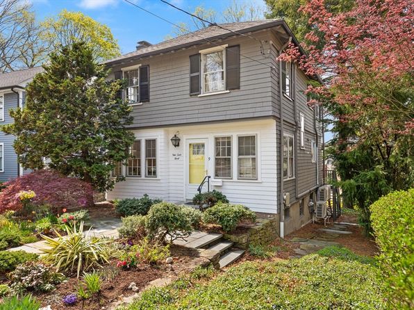 9 Lewis St, Newton, MA 02458