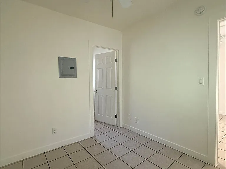 1234 Raymond Ave — Photo 3