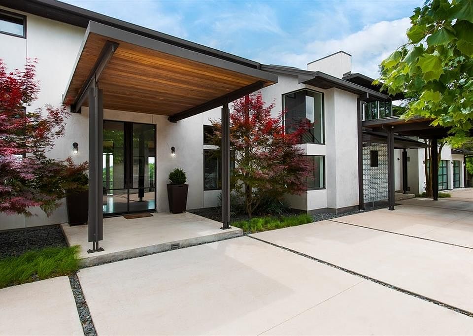 1st image of 4448 River Garden Trl