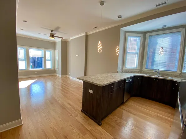2308 W Taylor St #2, Chicago, IL 60612