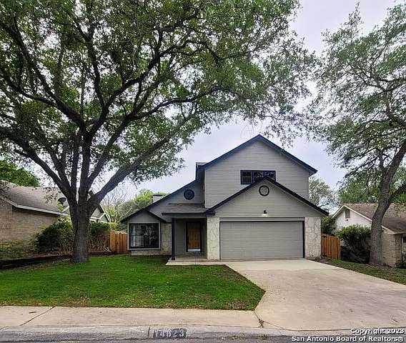 3 bed, 2.5 bath, 1732 sqft, $1,900 — Photo 2