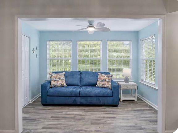 5th image of 120 Spanish Oak Ct APT H